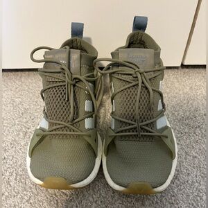 Adidas Akryn Primeknit Sneakers